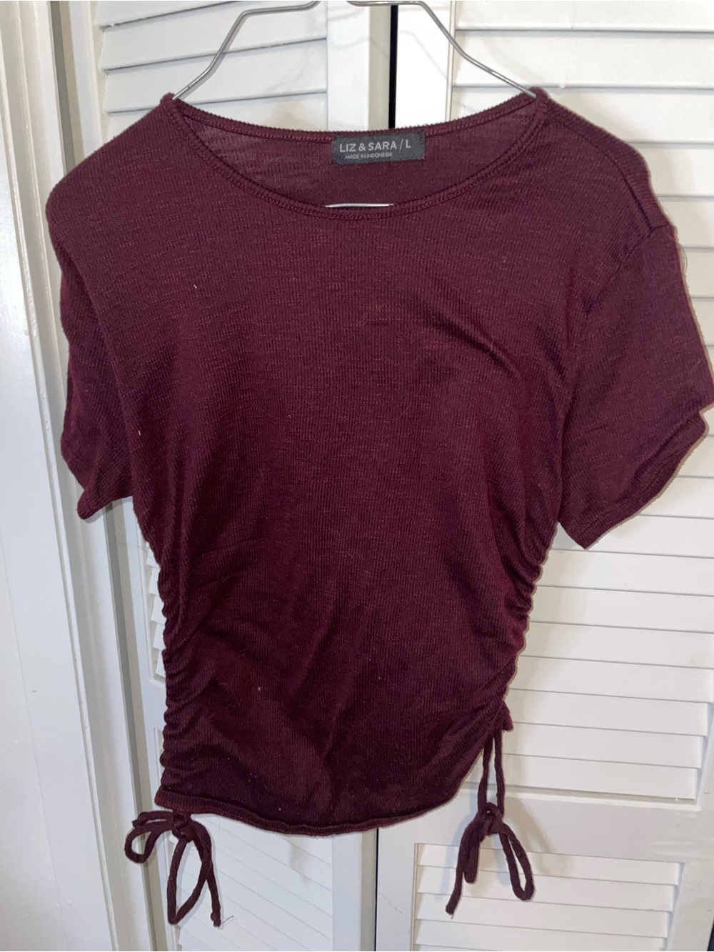 Liz & Sara Women's Burgundy Ruched Short-Sleeve Top - L